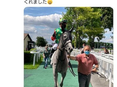 人気馬主ぐりぐり君のフランス個人所有馬がシャンティ競馬場で4馬身差の圧勝！日本個人馬主初の快挙